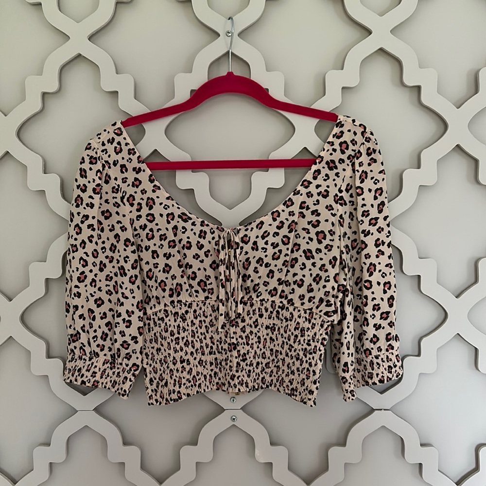 American Eagle top